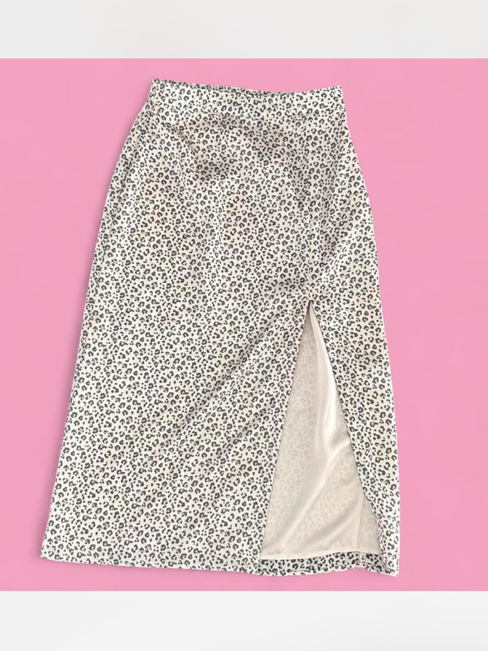 Abercrombie & Fitch White and Black Leopard Midi Skirt with Side Slit